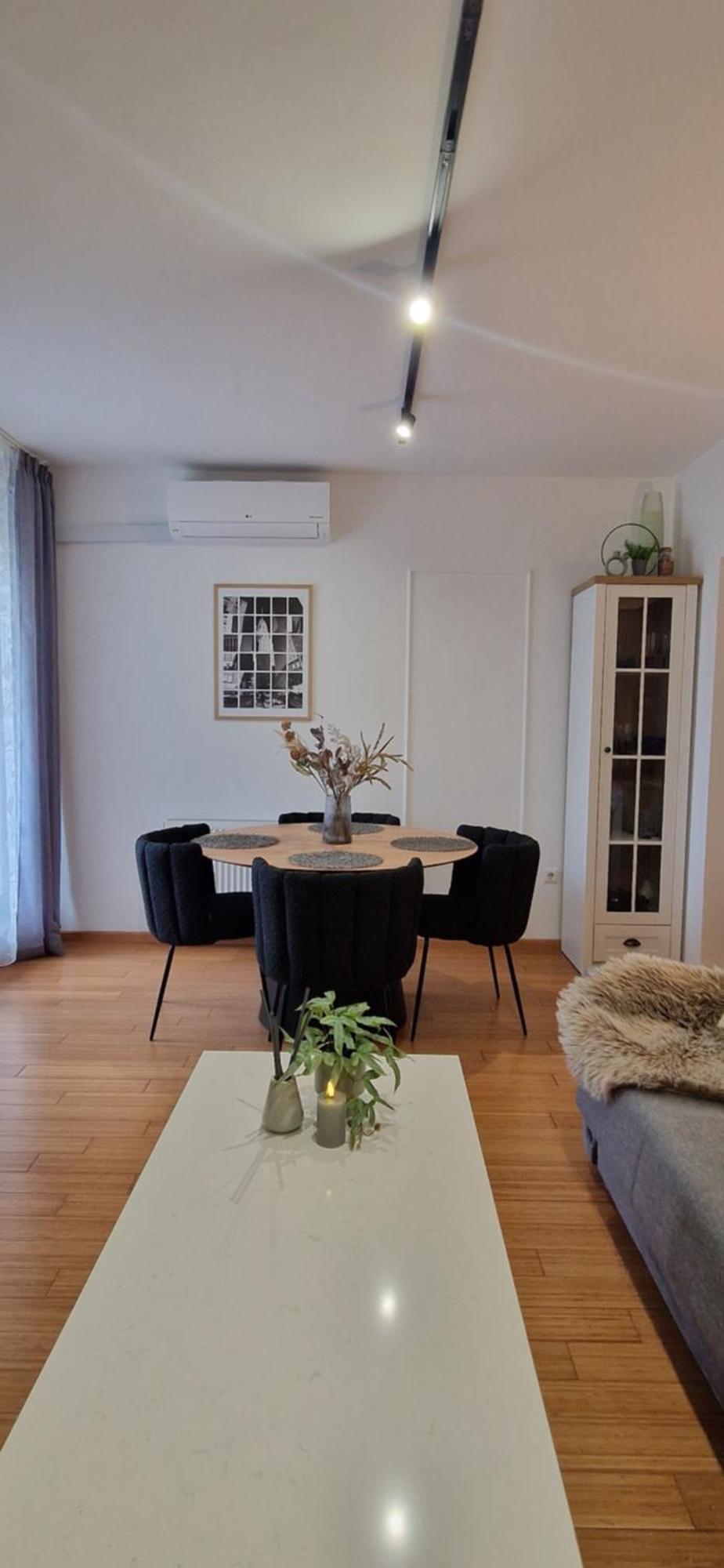 Apartment Rose Sesvete Ngoại thất bức ảnh